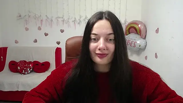 Snapshot of MilanaPrice chatting on October 14, 5:32 am MilanaPrice online show from October 14, 5:32 am