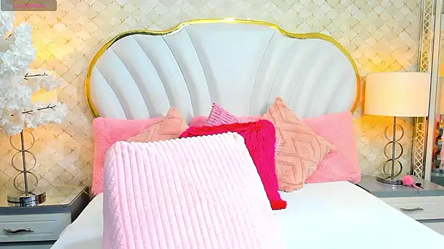 KendalStallyon online show from February 3, 9:07 pm