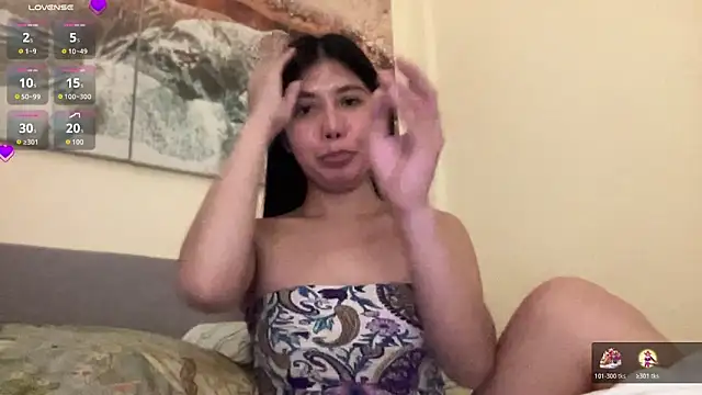 Snapshot of Anna_Leah chatting on October 19, 2:30 pm Anna Leah online show from October 19, 2:30 pm