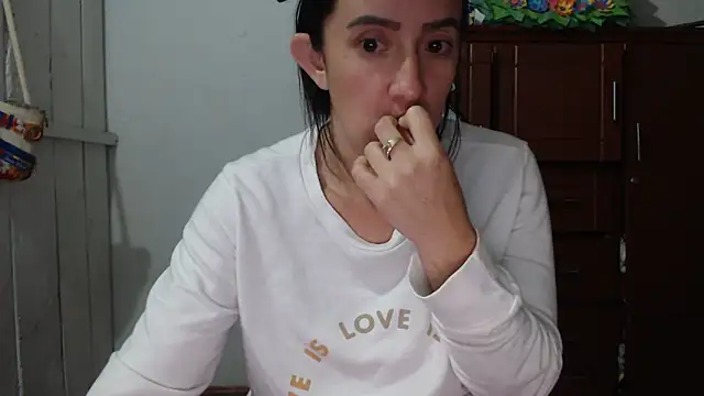 Snapshot of DeepAnal07 chatting on September 23, 10:46 am DeepAnal07 online show from September 23, 10:46 am