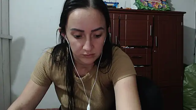 Snapshot of DeepAnal07 chatting on October 14, 3:31 am DeepAnal07 online show from October 14, 3:31 am