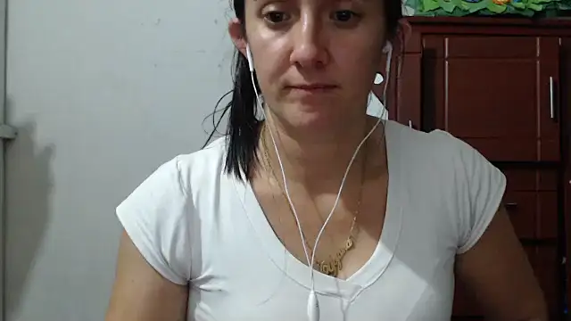 Snapshot of DeepAnal07 chatting on October 29, 10:23 pm DeepAnal07 online show from October 29, 10:23 pm