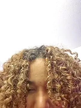 Snapshot of cataleya-glen chatting on October 23, 9:48 am cataleya-glen online show from October 23, 9:48 am