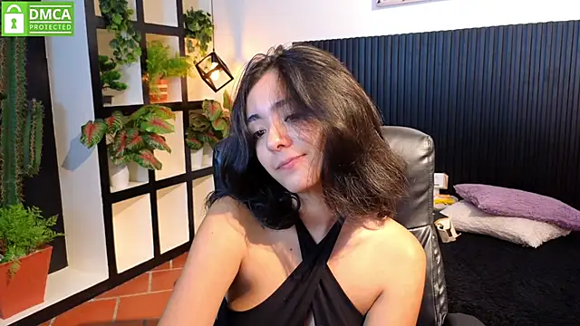 Ivy Gail online show from November 15, 3:40 am