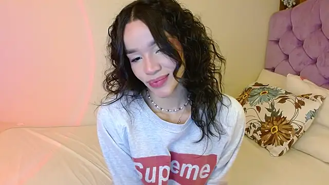 Snapshot of kiarablue chatting on September 12, 2:34 am kiarablue online show from September 12, 2:34 am