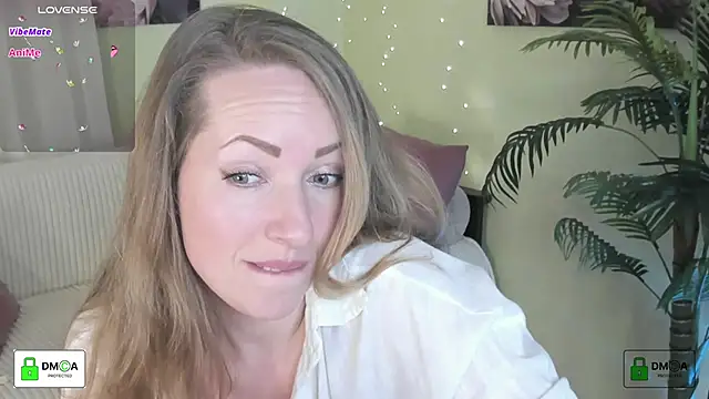 Queenymel online show from March 11, 4:20 pm