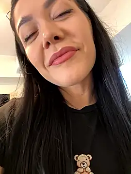 Snapshot of denise_k chatting on November 1, 12:09 pm denise k online show from November 1, 12:09 pm