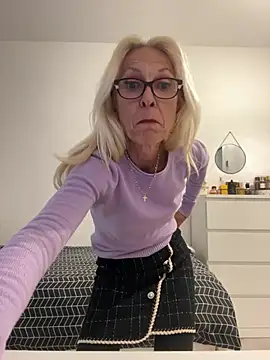 adella13 online show from March 23, 3:18 pm