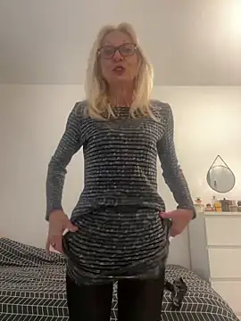 adella13 online show from March 26, 10:50 am