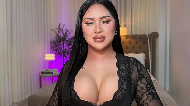 Your Majesty Tyra online show from September 22, 6:01 am