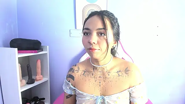 miss soffi  online show from September 24, 7:02 pm