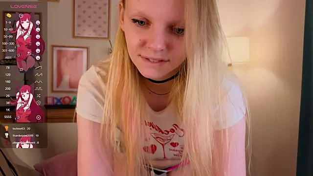 Snapshot of evangel1ne chatting on October 17, 11:30 pm evangel1ne online show from October 17, 11:30 pm