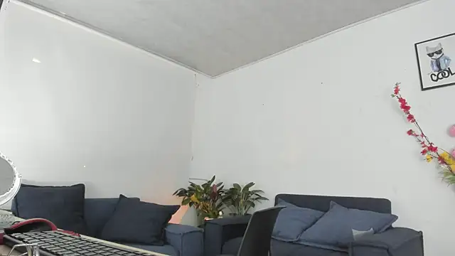 alicia rouusel online show from September 22, 11:58 pm