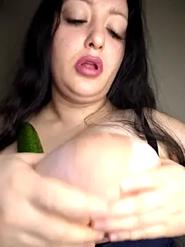 mihaelaa online show from February 17, 3:17 am