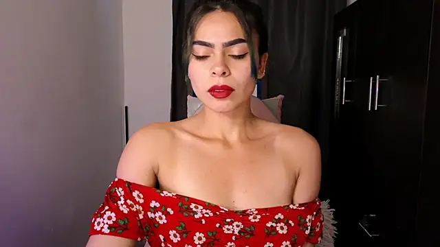 sexyladyy  online show from September 22, 10:52 pm