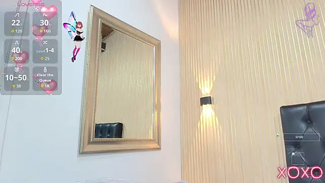 Snapshot of _Valeria_Brown chatting on September 18, 9:35 pm Valeria Brown online show from September 18, 9:35 pm