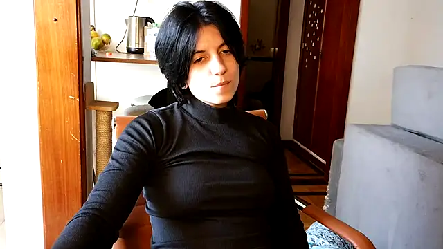 kyslrana online show from May 21, 3:32 pm