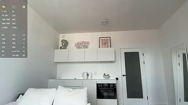 Evan  White  online show from June 22, 6:54 am