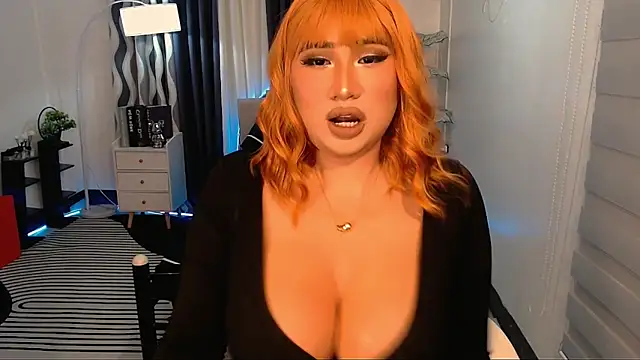 Snapshot of TsDominantCumloader chatting on October 6, 5:57 am TsDominantCumloader online show from October 6, 5:57 am