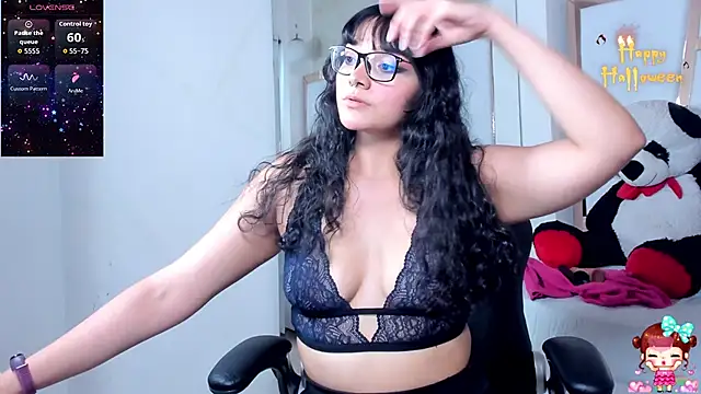 lucyycy online show from October 11, 1:10 am