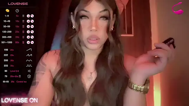 Snapshot of madam_agnes1 chatting on October 15, 8:11 pm madam agnes1 online show from October 15, 8:11 pm