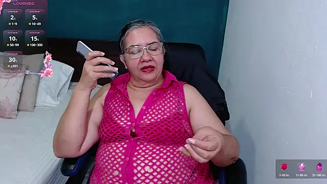 scaelettdubois online show from September 20, 11:36 pm