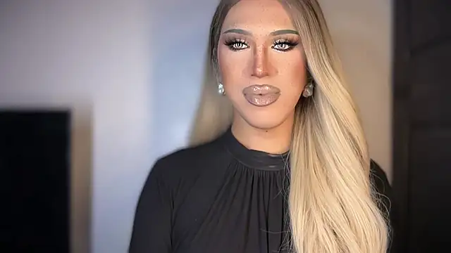 Ts glamxxxx online show from January 18, 2:08 am