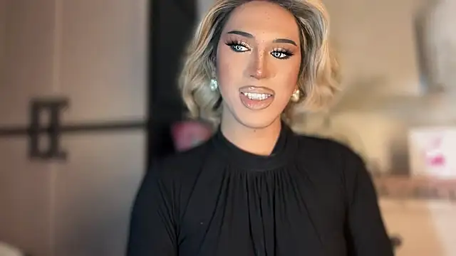 Ts glamxxxx online show from December 5, 11:44 am