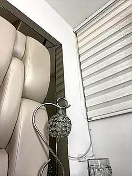 Snapshot of ALISSON_FOXXX1 chatting on October 29, 10:56 pm ALISSON FOXXX1 online show from October 29, 10:56 pm