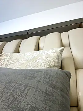 Snapshot of ALISSON_FOXXX1 chatting on September 25, 1:48 am ALISSON FOXXX1 online show from September 25, 1:48 am