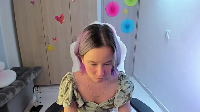 Anto herrera online show from September 20, 11:47 pm