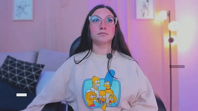 lucy neil online show from April 17, 2:35 am