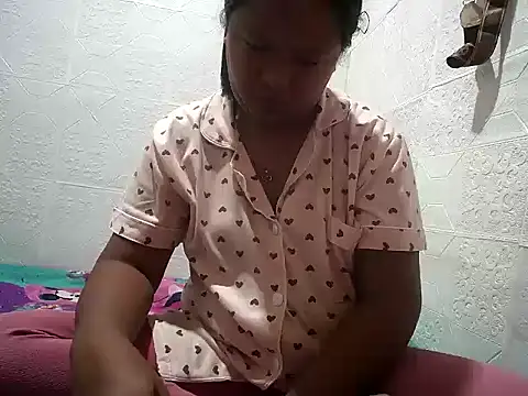 sweethotmom online show from September 23, 11:47 pm