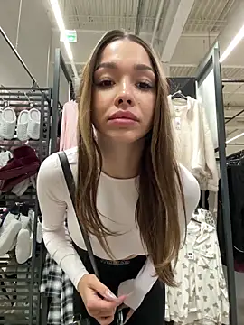 barbiehumpxxx online show from September 28, 10:15 pm