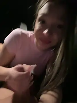 barbiehumpxxx online show from March 29, 12:20 am