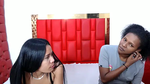 Snapshot of lizeth_keilyn chatting on October 6, 3:07 pm lizeth keilyn online show from October 6, 3:07 pm