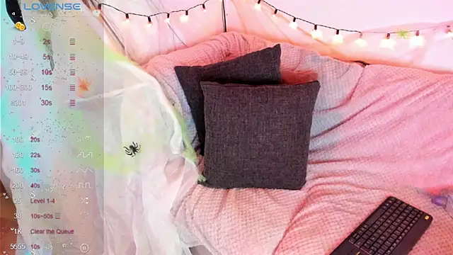 abigail luna online show from October 10, 5:23 am