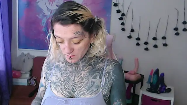 Snapshot of SLOPPYTITSS chatting on September 28, 12:10 pm SLOPPYTITSS online show from September 28, 12:10 pm