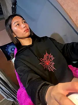 jasmine naughtyfucker2025 online show from September 28, 2:00 pm