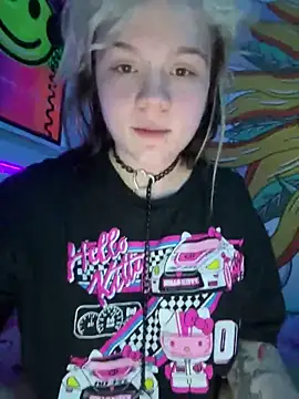 Cutiepiespanks online show from April 18, 4:48 am