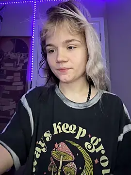 Cutiepiespanks online show from December 14, 10:37 pm