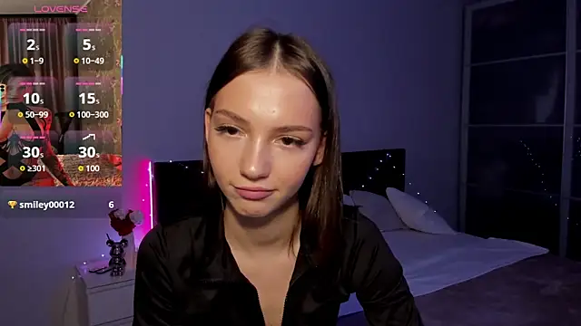 SophieCatty online show from May 7, 3:38 pm