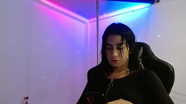 Martina1369 online show from June 21, 10:25 pm
