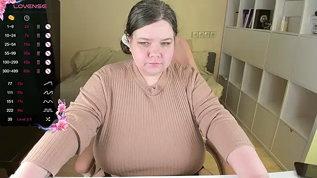 PlumPie online show from October 12, 7:16 pm