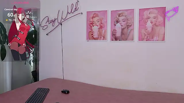 Adele LatinLady online show from March 14, 9:27 pm