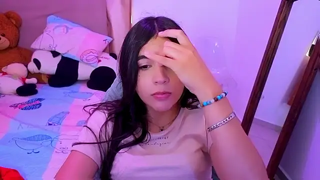  elenna online show from March 6, 6:25 pm