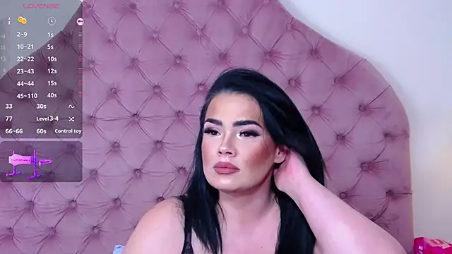 Snapshot of MargoshaHot chatting on October 11, 7:05 pm MargoshaHot online show from October 11, 7:05 pm