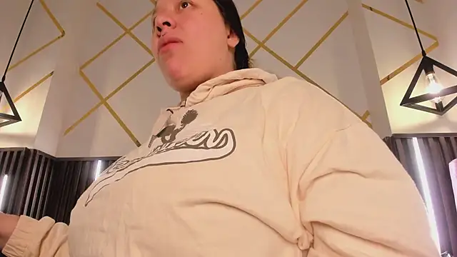  rebecca1 online show from April 13, 1:40 am