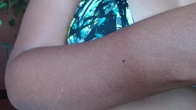 belindathompson online show from October 22, 7:52 pm