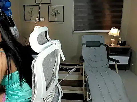 EternityBanks online show from October 4, 3:38 pm